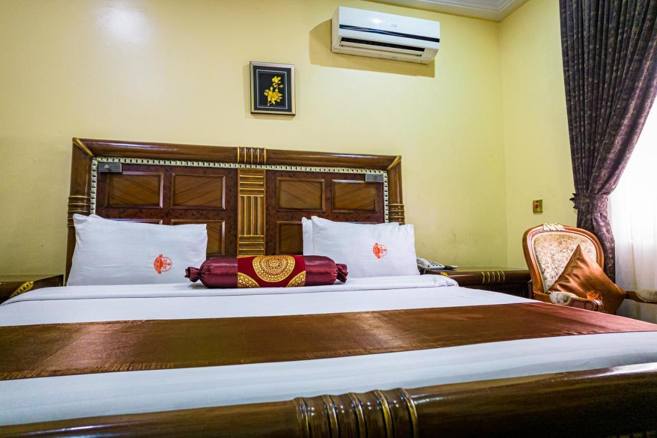 Ibd International Hotels Abeokuta Buitenkant foto