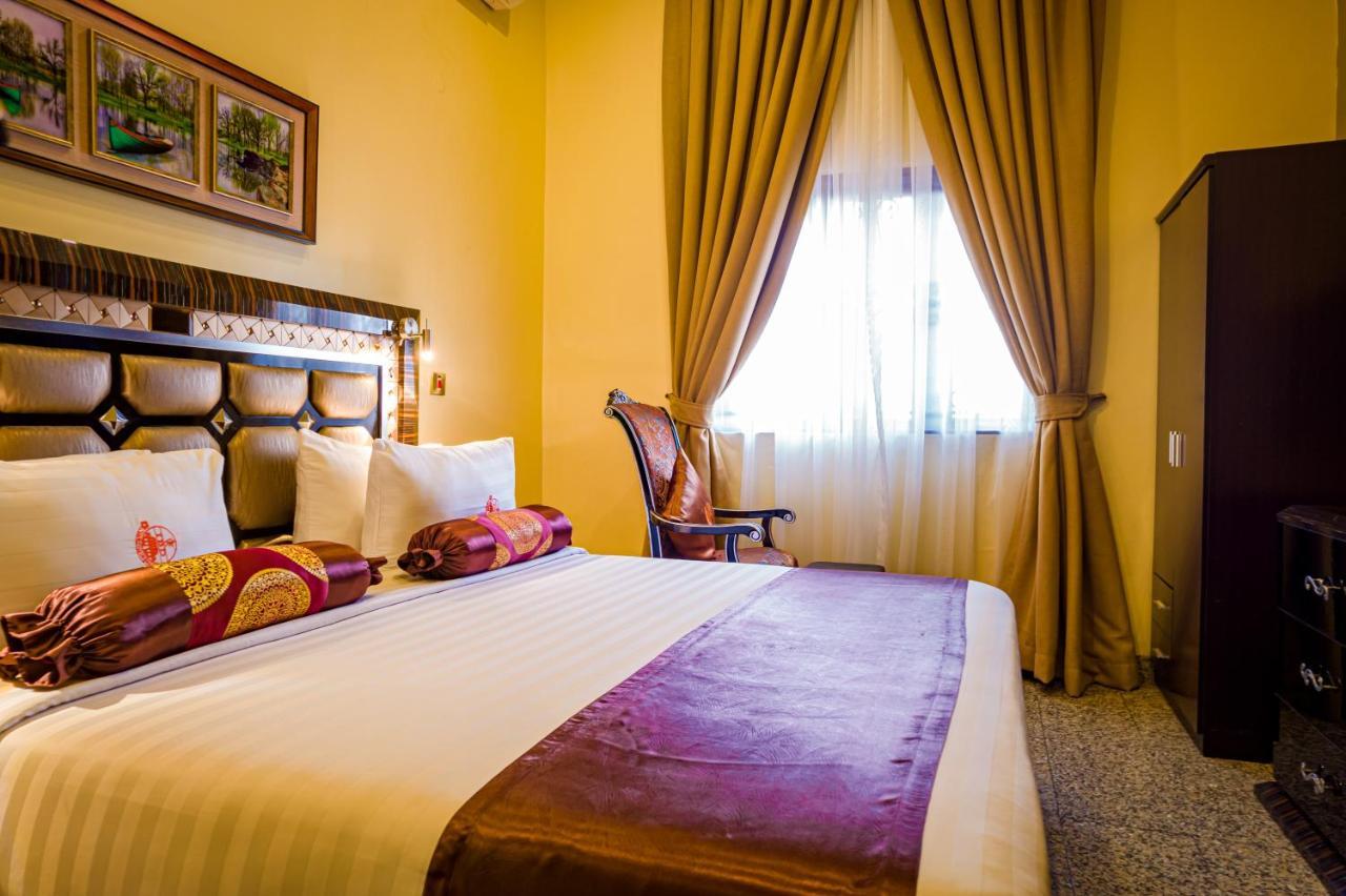Ibd International Hotels Abeokuta Buitenkant foto